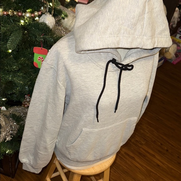 ☃️BOGO50%☃️🆕🐍EXPRESSED SOCIETY: GREY Pullover Hoodie w/Crystal Snake & Heart MED - Picture 5 of 17
